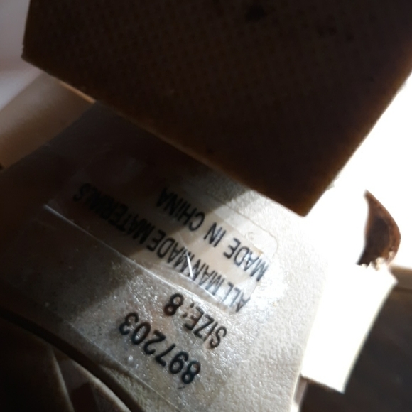 Charlotte Russe yellow heels sandals 8 - Picture 8 of 9